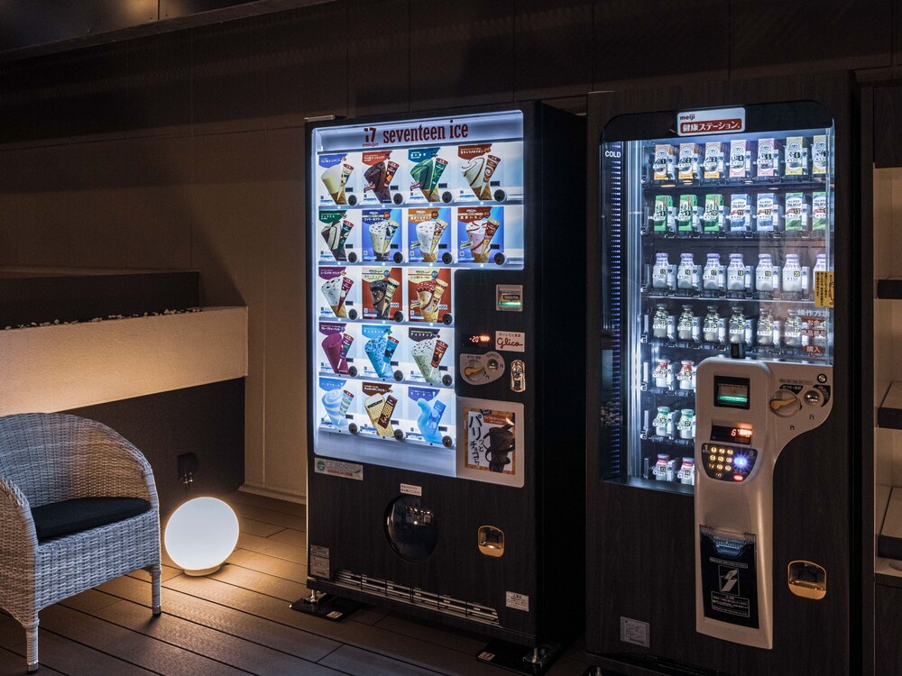 Apa Hotel Shin-Osaka Ekimae 40/50