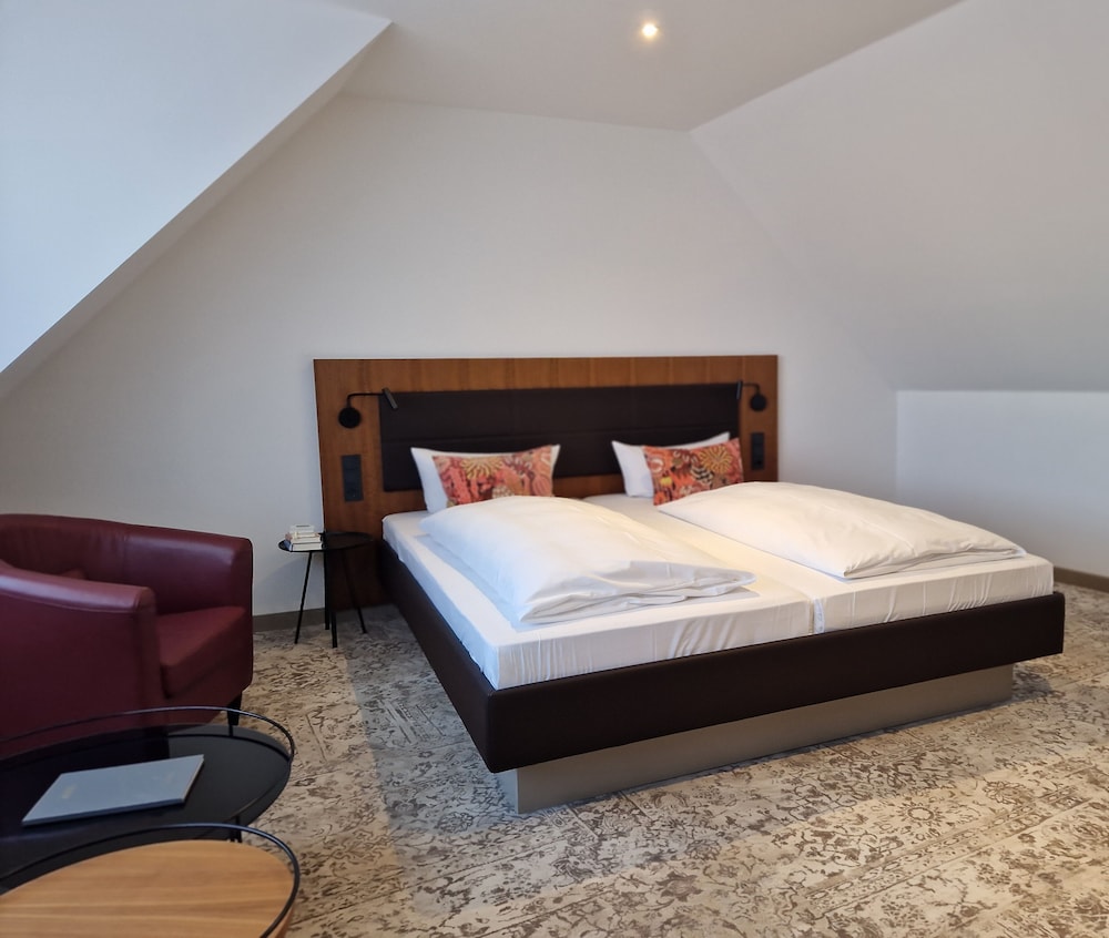 Junior Suite, King Bed