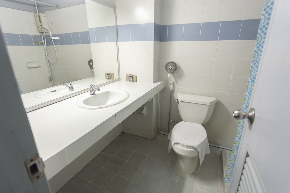 R2 Hotel Chiangmai 43/50