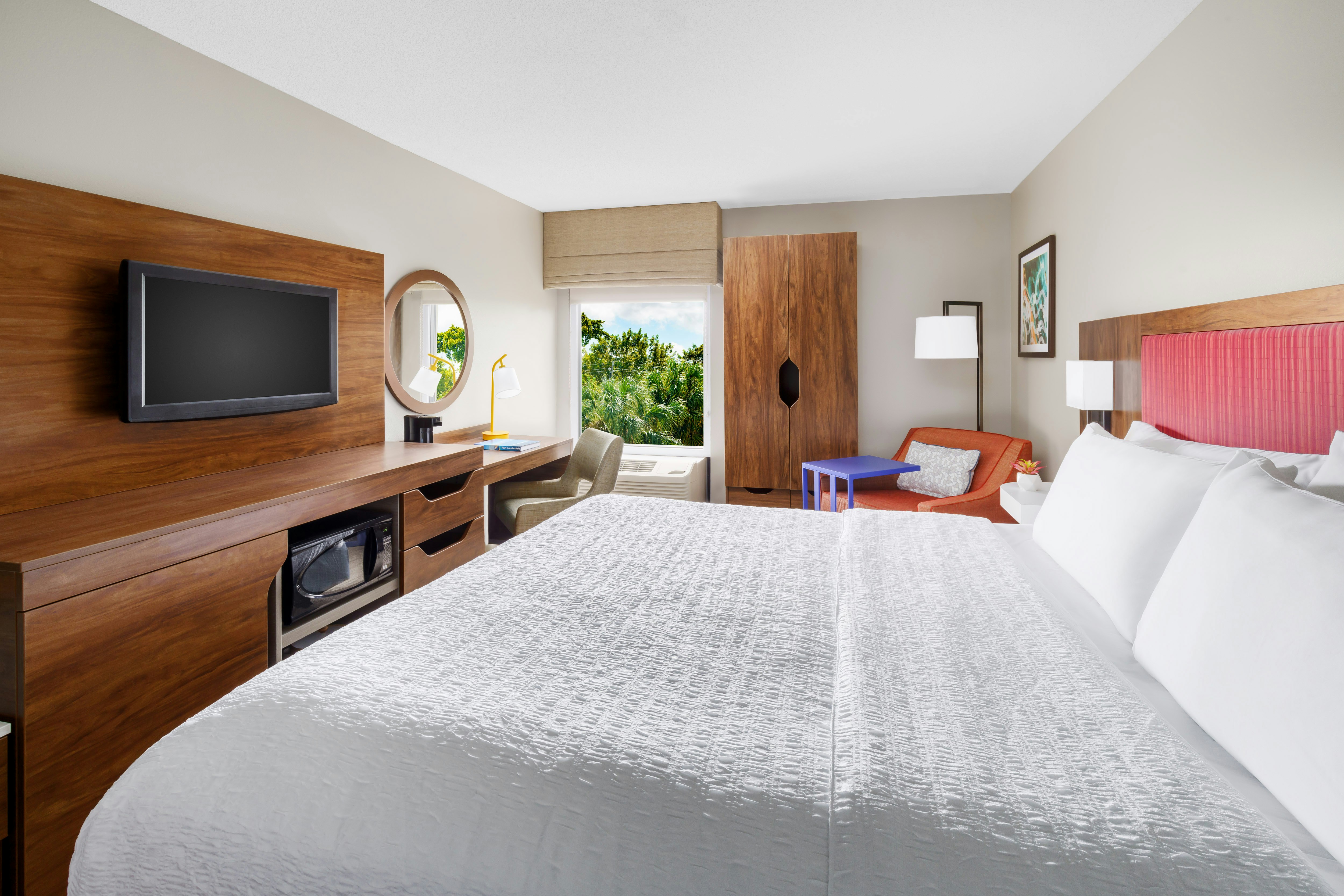 غرفة قياسية بسرير كينج، Hampton Inn Ft Lauderdale-Cypress Creek 3/5