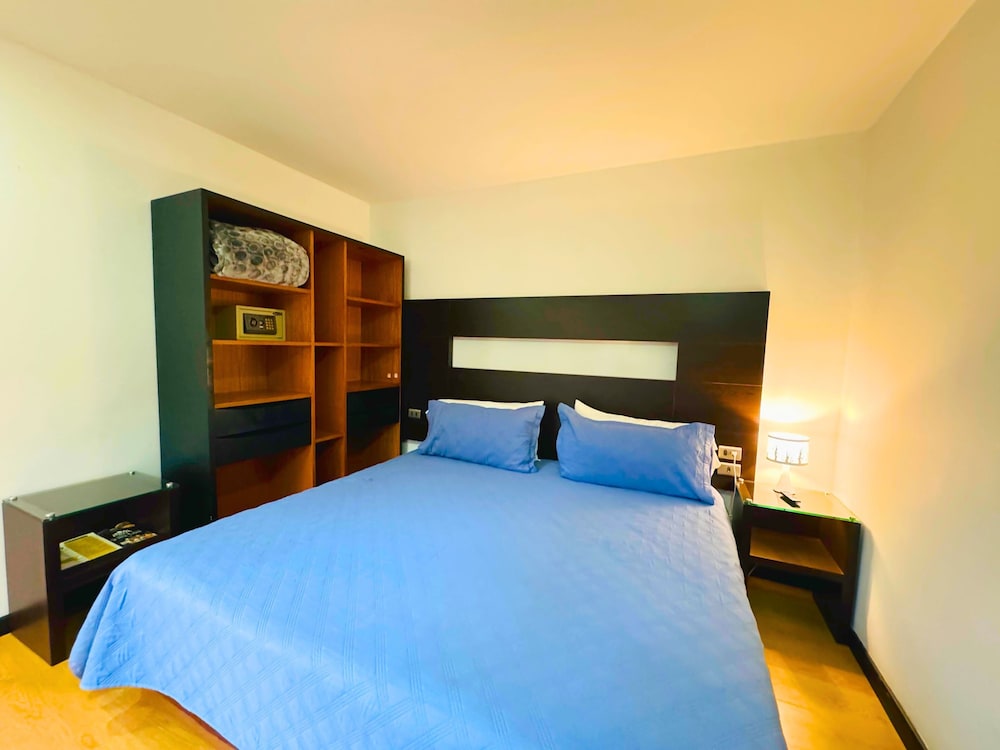 Hotel Aparta Suite Continental 24/75