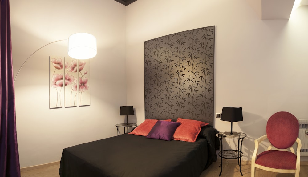 UMMA BARCELONA BED AND BREAKFAST BOUTIQUE 21/40