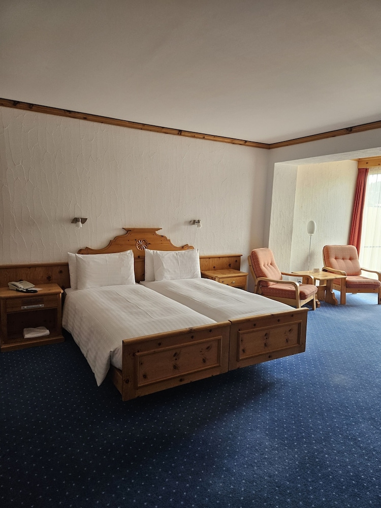 Hotel Schweizerhof Pontresina 30/68