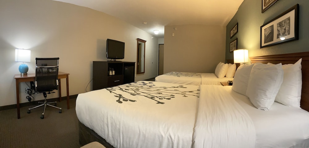 Sleep Inn & Suites Hays I-70 18/59