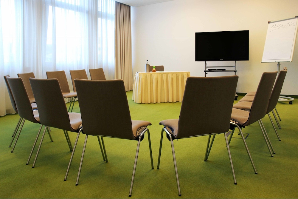 Atlantic Hotel Kiel 35/50