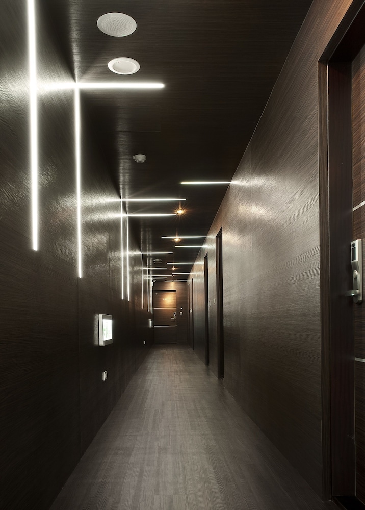 One Fukun Hotel 30/49