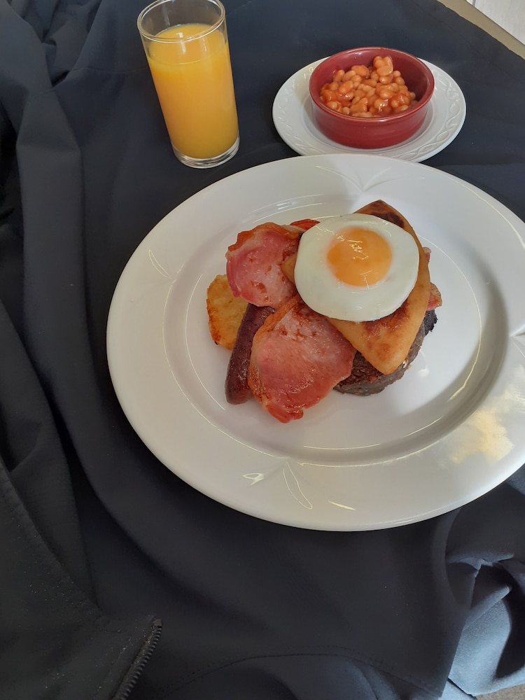 The Speyside Hotel 24/62