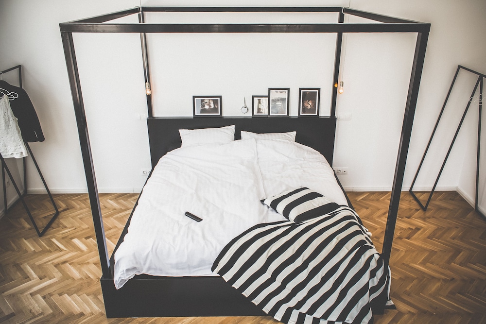 The Magazine Hotel Apartments 27/70