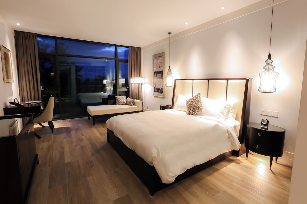 Montgomerie Links Hotel & Villas 28/70