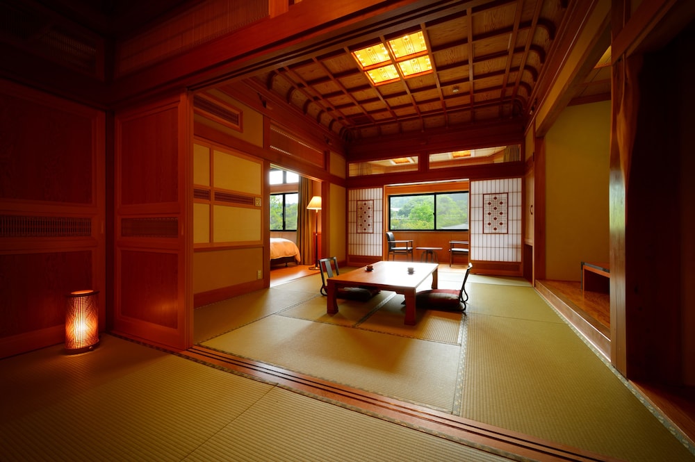 Yamanokami Onsen Yukaen 12/50
