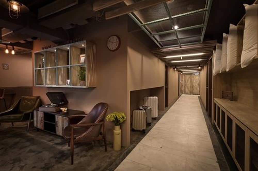 Ximen WOW Hostel 9/15