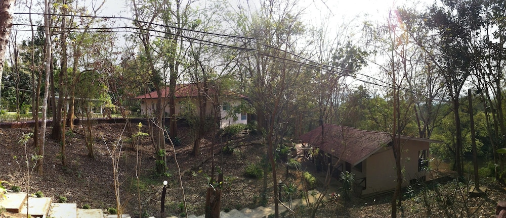 SAIYOK RIVER HOUSE 49/52