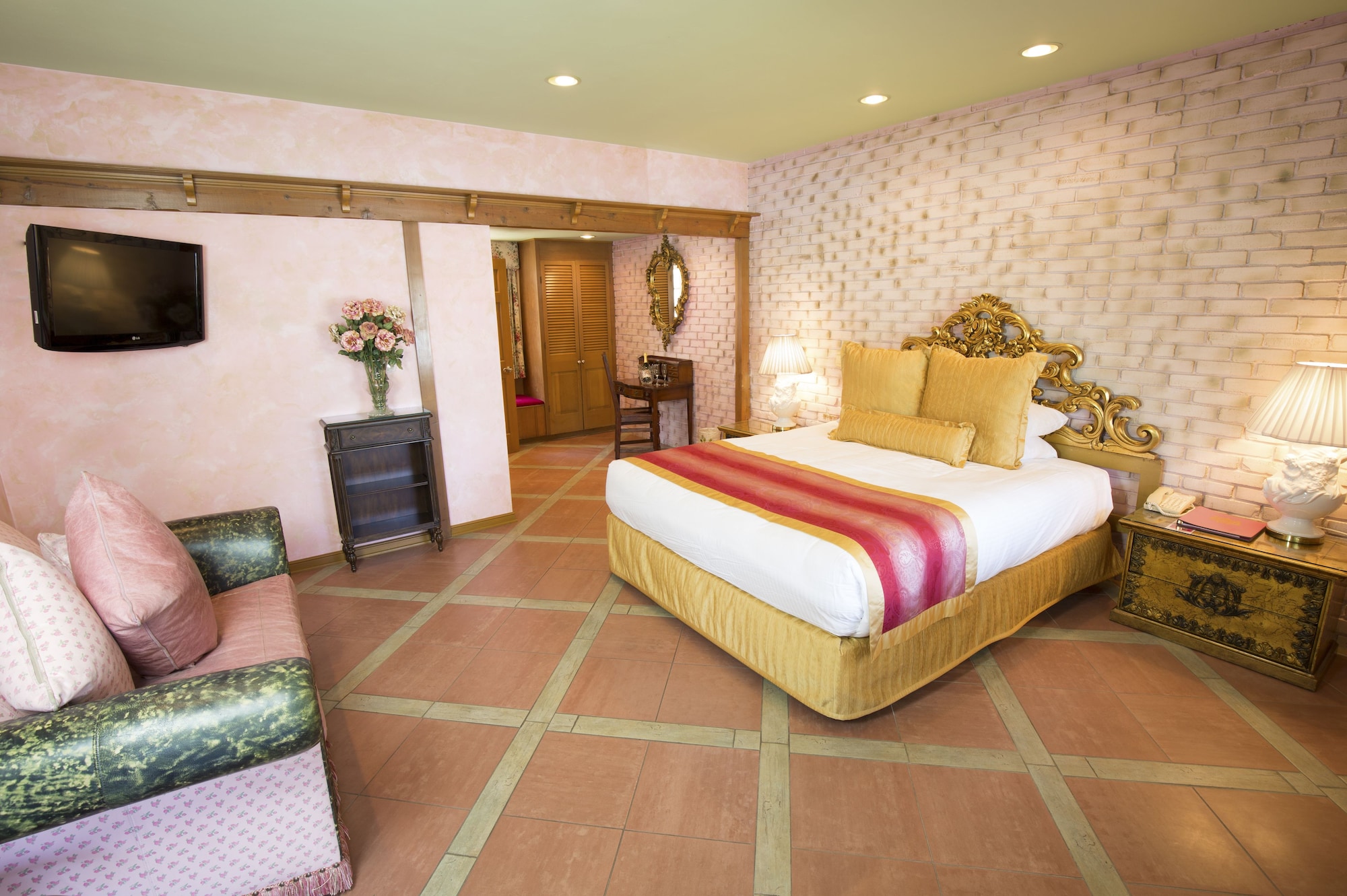 rooms