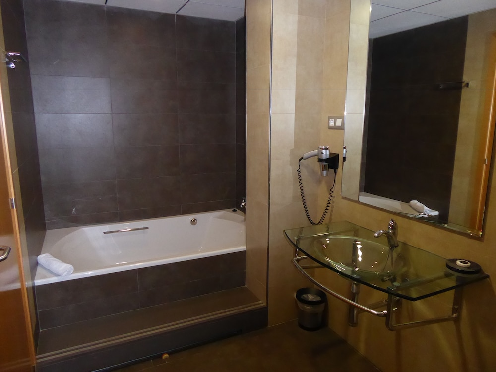 Hotel Pere III el Gran 14/37