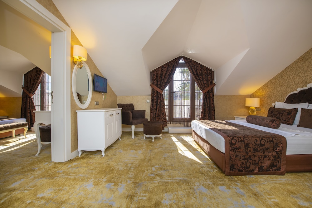 Han Deluxe Hotel 13/45