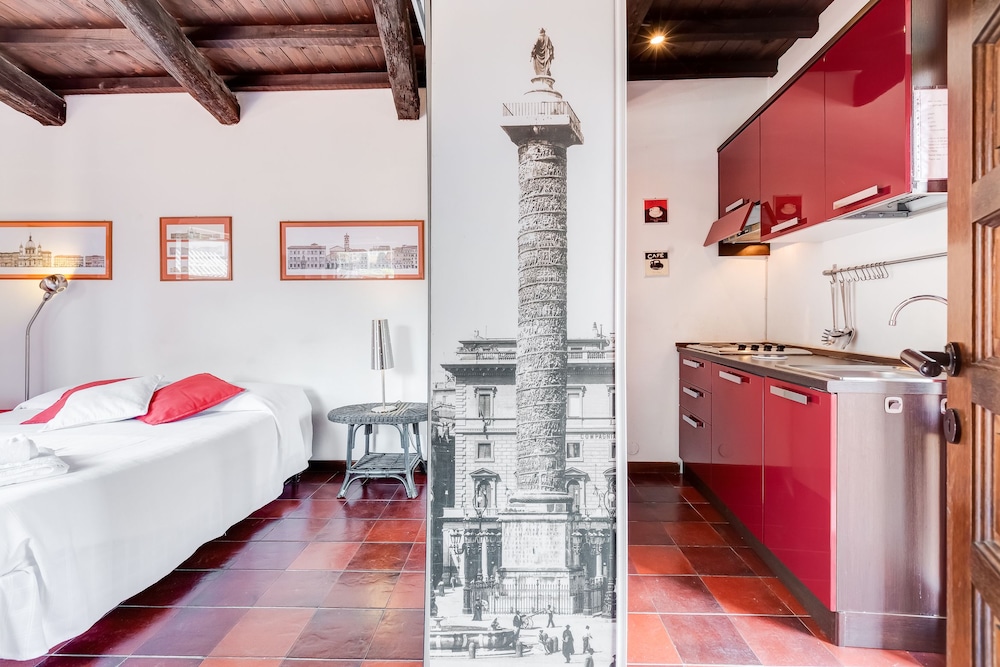 Romantic House in Trastevere 12/33