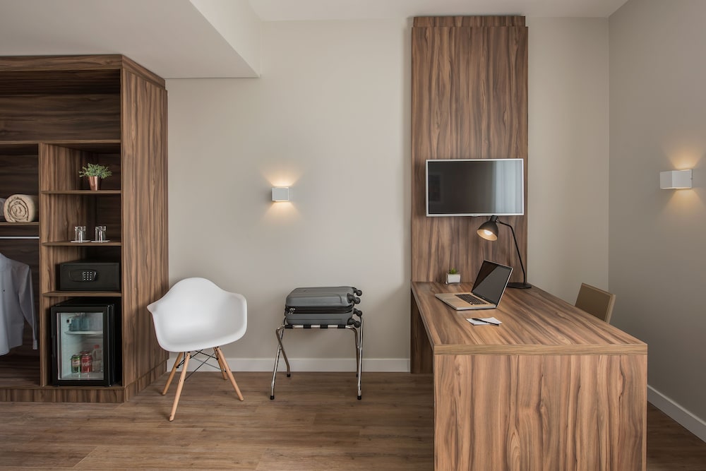 Intercity Patio Pinda Hotel & Resort 17/61