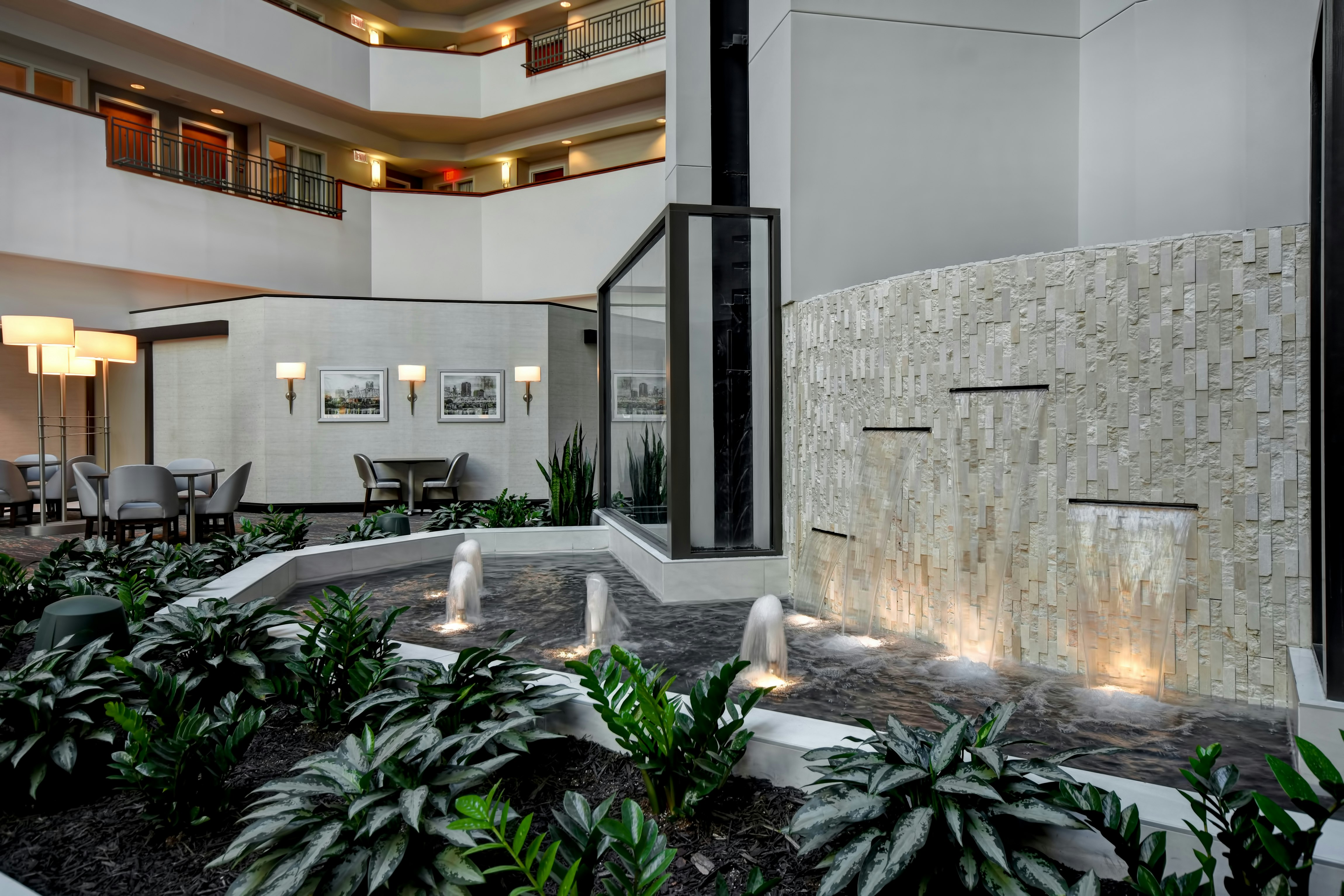 Embassy Suites Little Rock 34/79