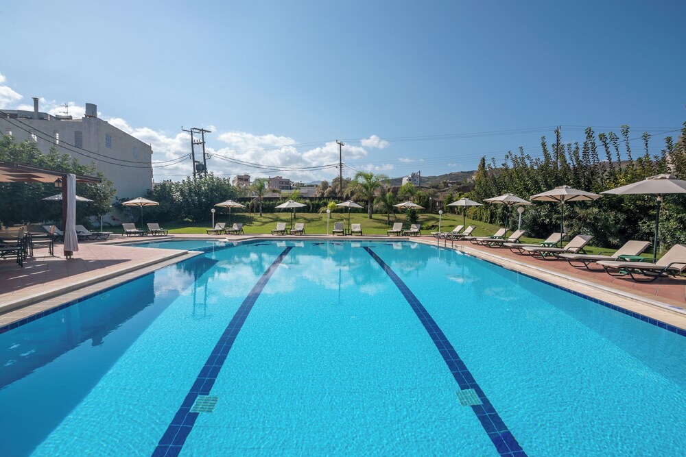 Peli Hotel 26/50
