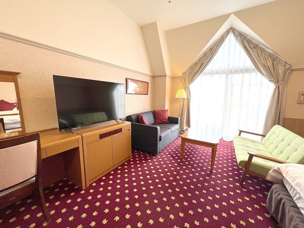 HOTEL FLORACION NASU 34/50
