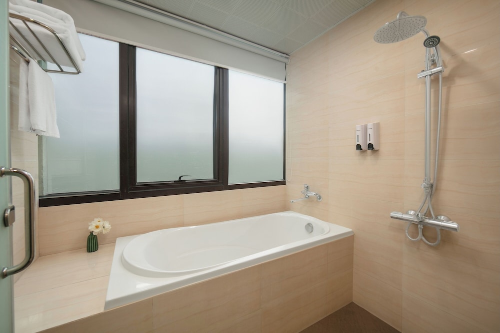 HB Serviced Apartment - 121B Quan Hoa 27/30