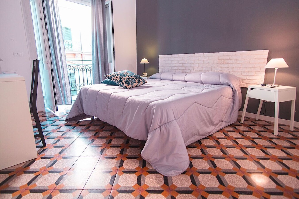 B&B L Orlando Furioso 8/37