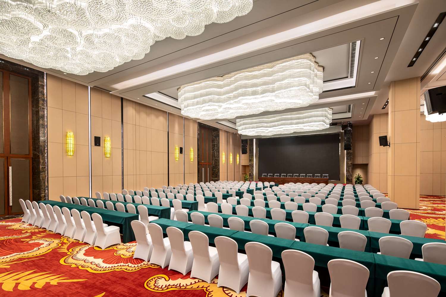 Ramada Wyndham Zhengzhou Xinzheng 6/9