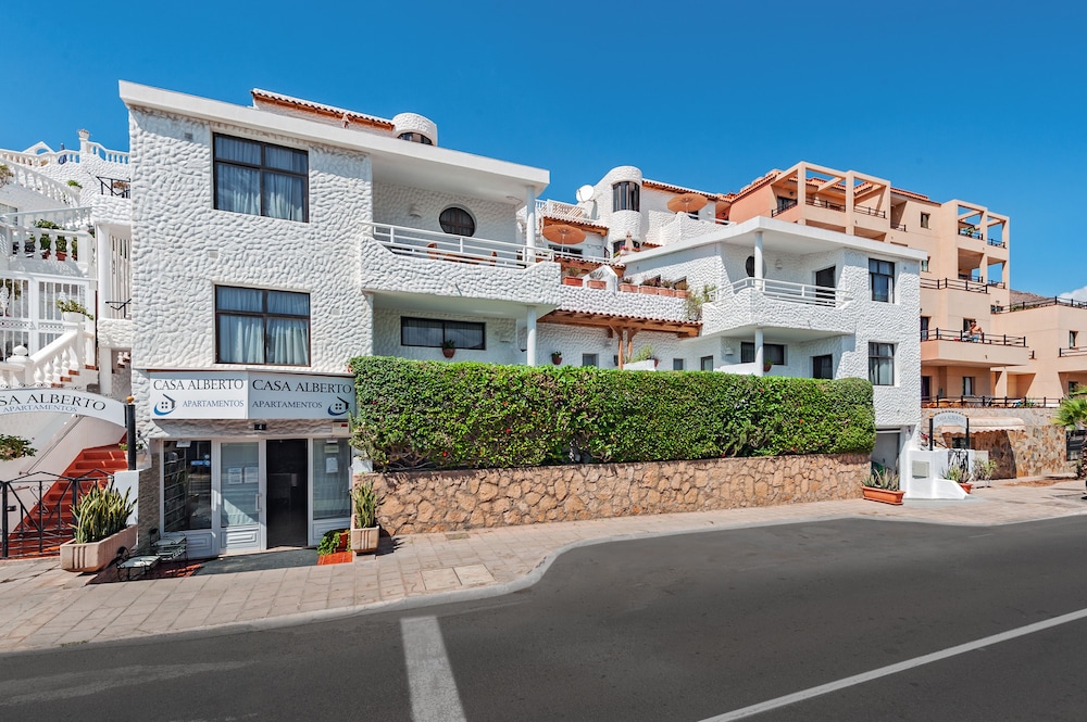 Natalis Apartamentos 50/62