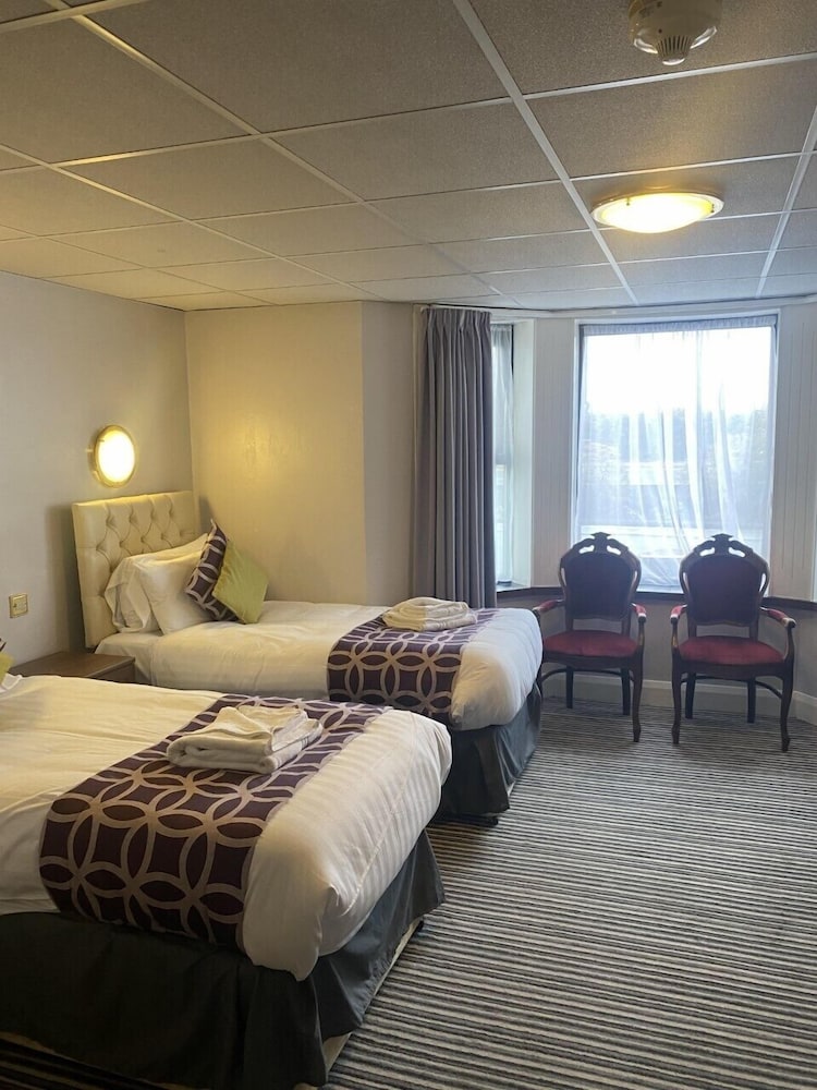 Lancaster Morecambe Bay Hotel by Belvilla 7/47