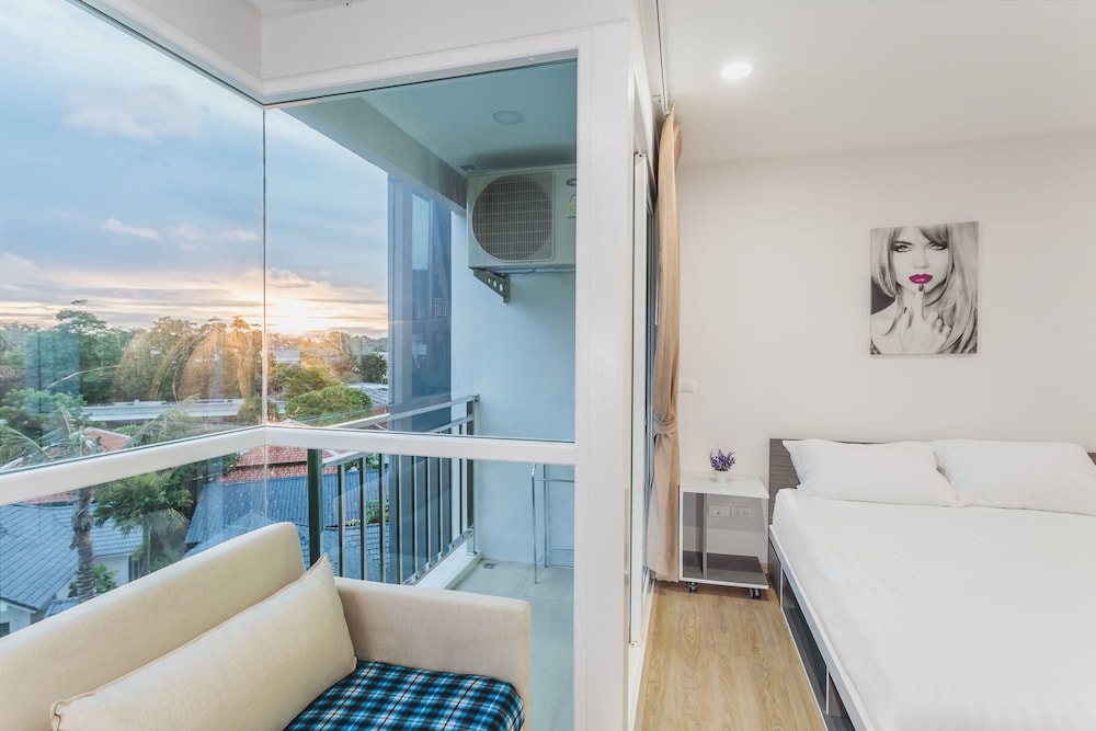 Condo in Kata in Ozone - A519 11/26