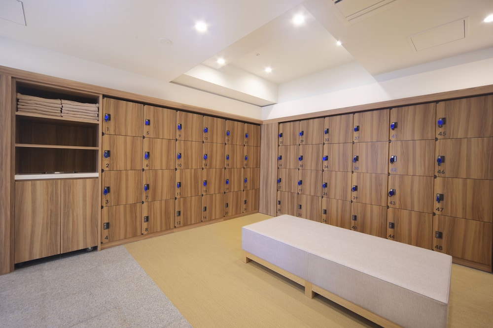Biwako Hotel 24/50