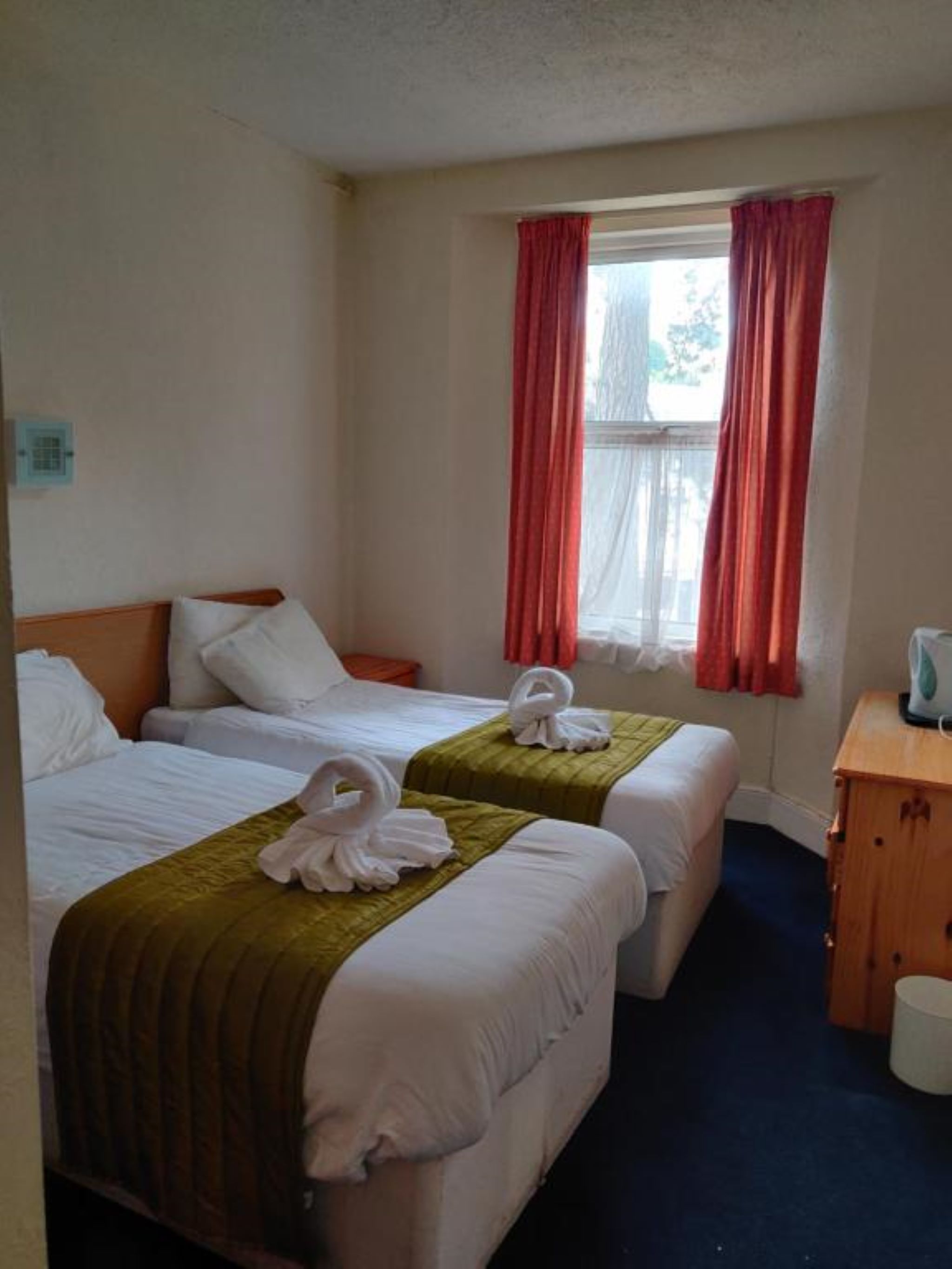 Room at Inglewood Palm Hotel, Abbey Sands Torquay, TORQUAY - UK