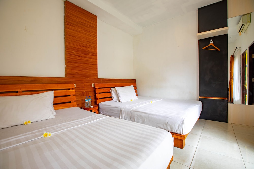 Gili Sands Hotel & Bar 9/66
