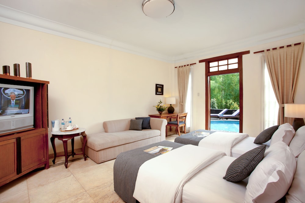 MAYA, VILLA, POOL VIEW
