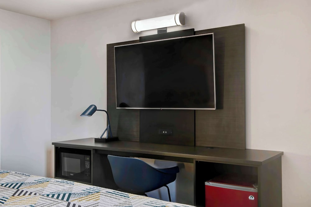 Motel6 Atlanta, GA - Midtown 39/50