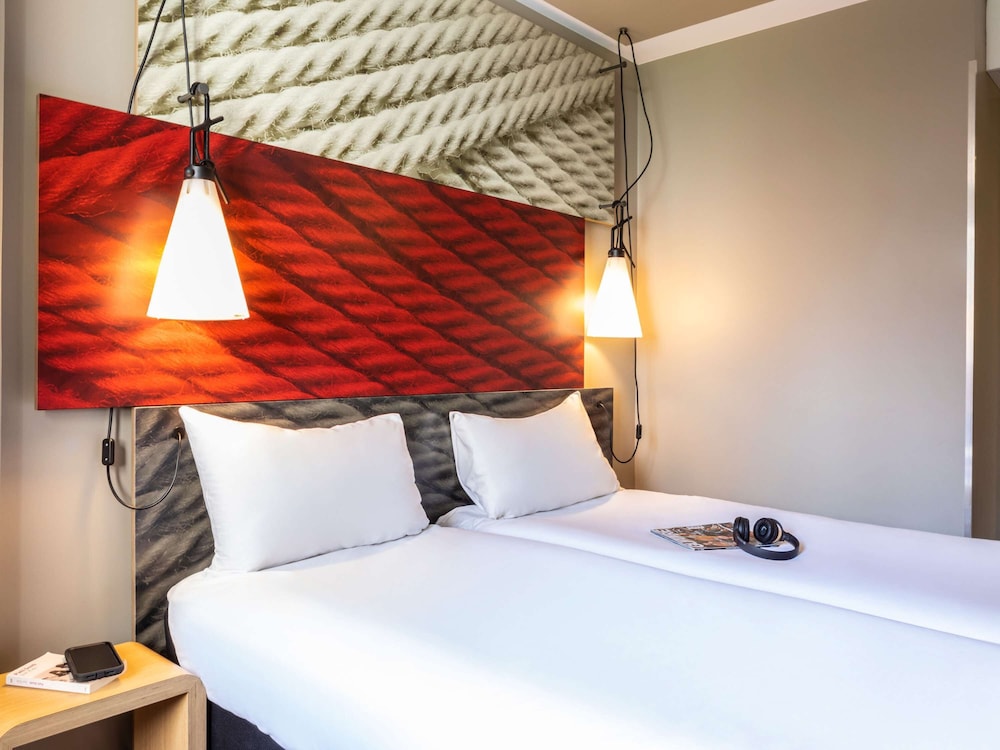 STANDARD, TWIN BEDS