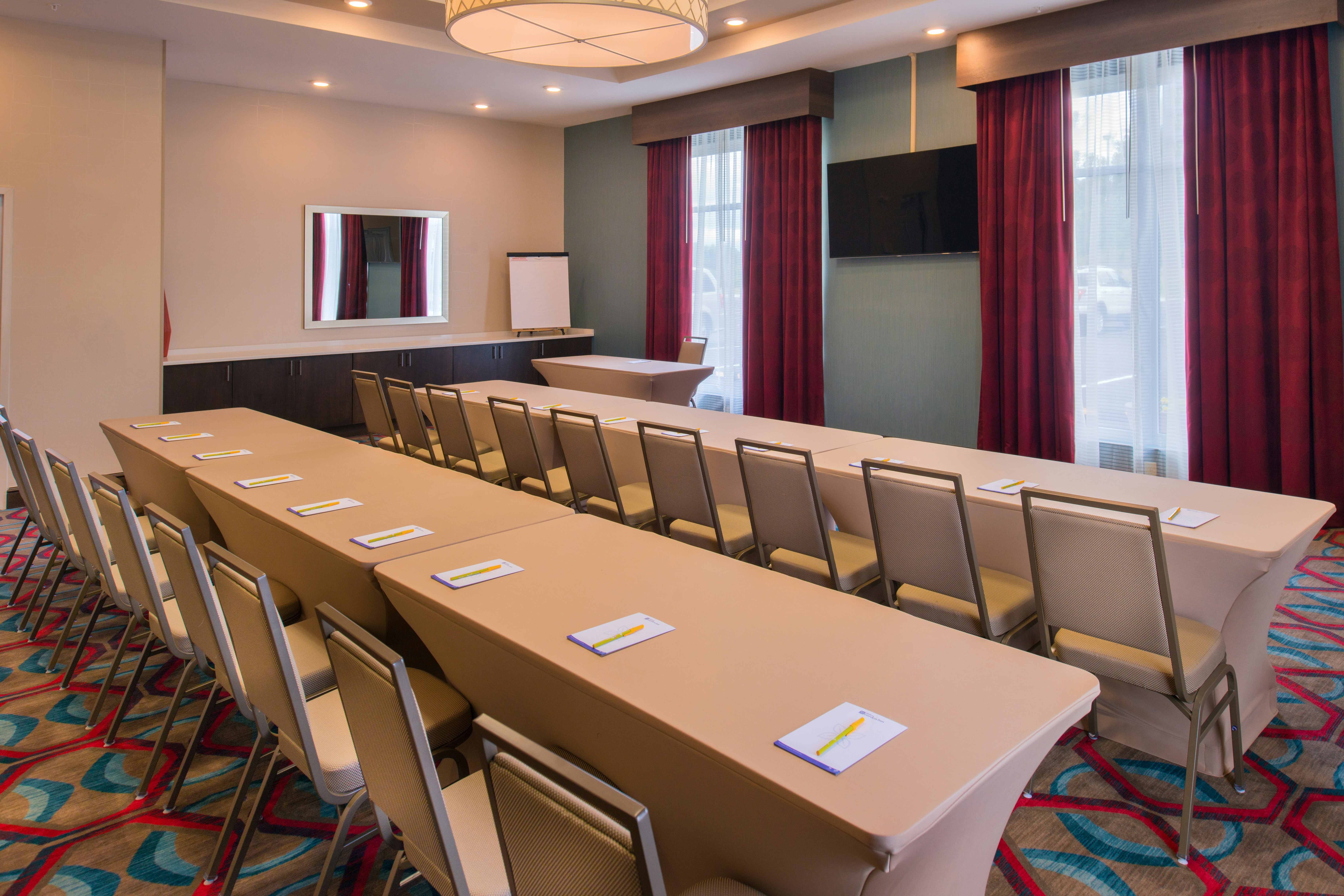 HILTON GARDEN INN BRISTOL 30/39