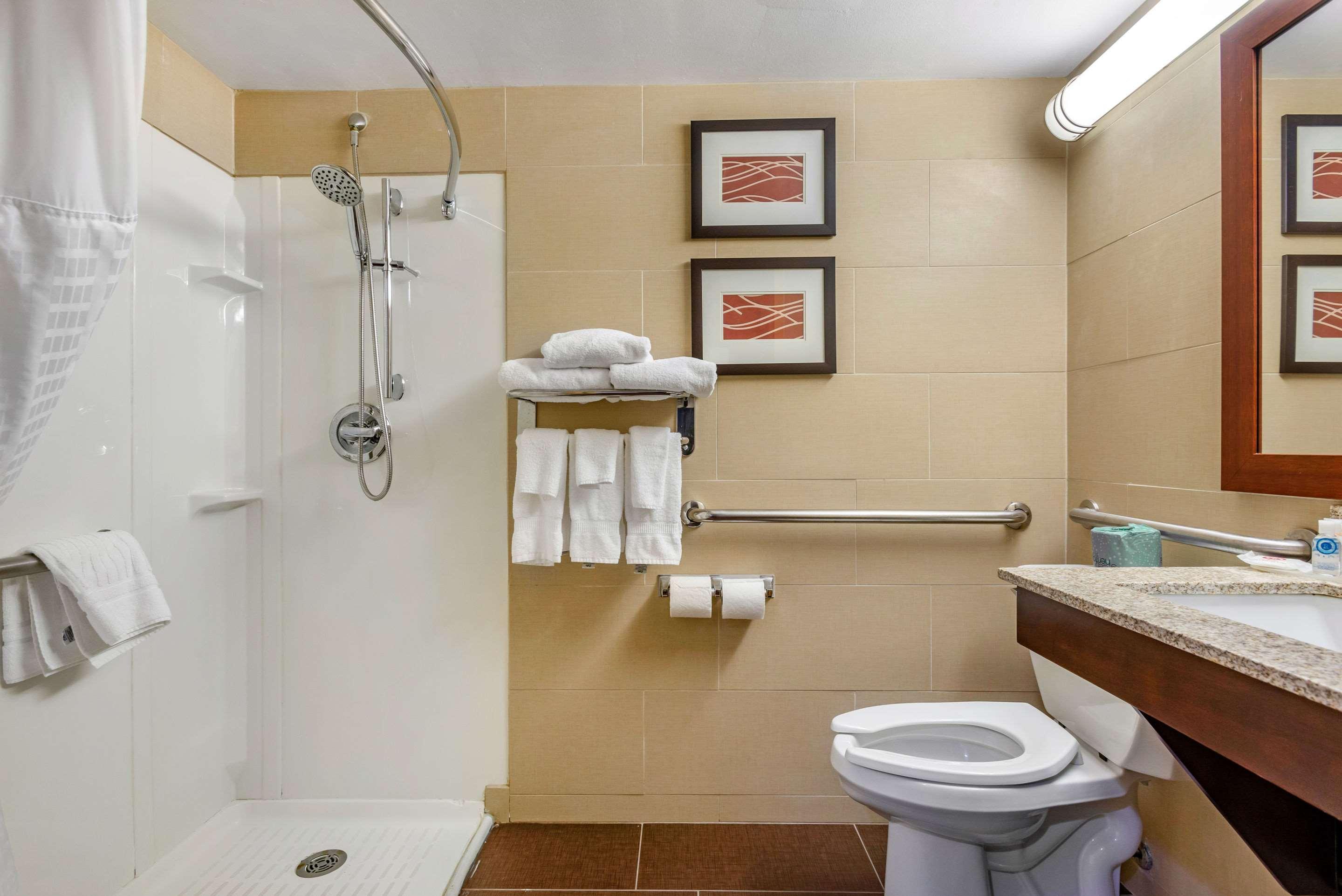 غرفة بسرير كينج، Red Roof Inn Fairfield 3/3