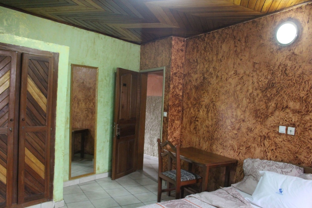 Hôtel La Renardière 16/42