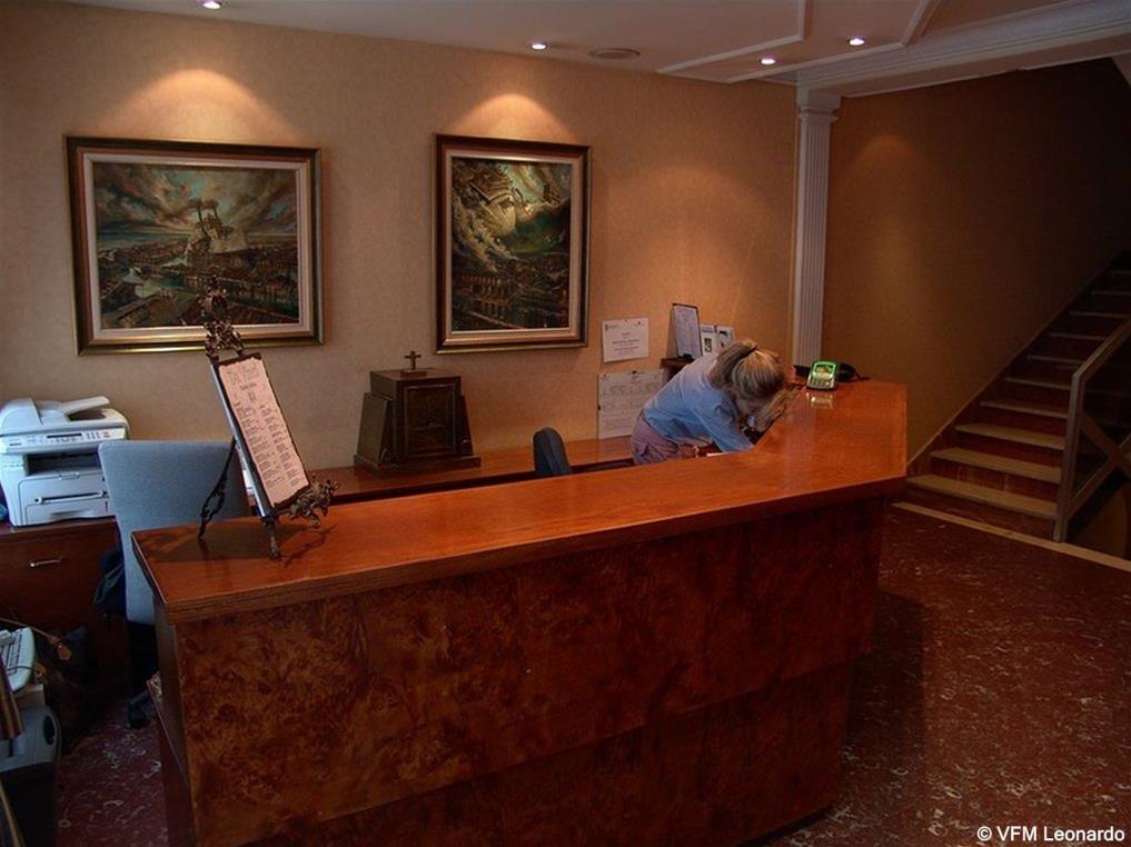 Hotel Madrid Rio 4/22