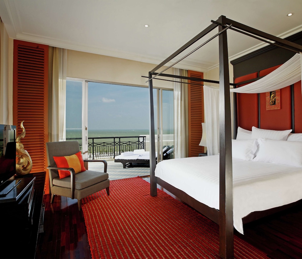 Presidential, Chakri, Suite, Lounge Access