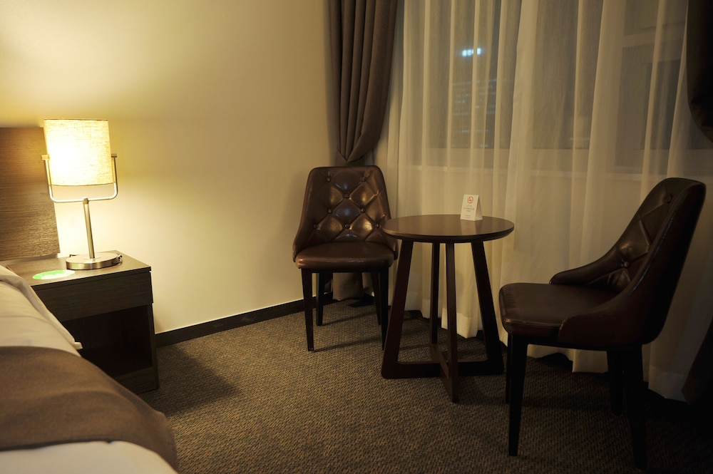 Yongin Central Co'op Hotel 36/44