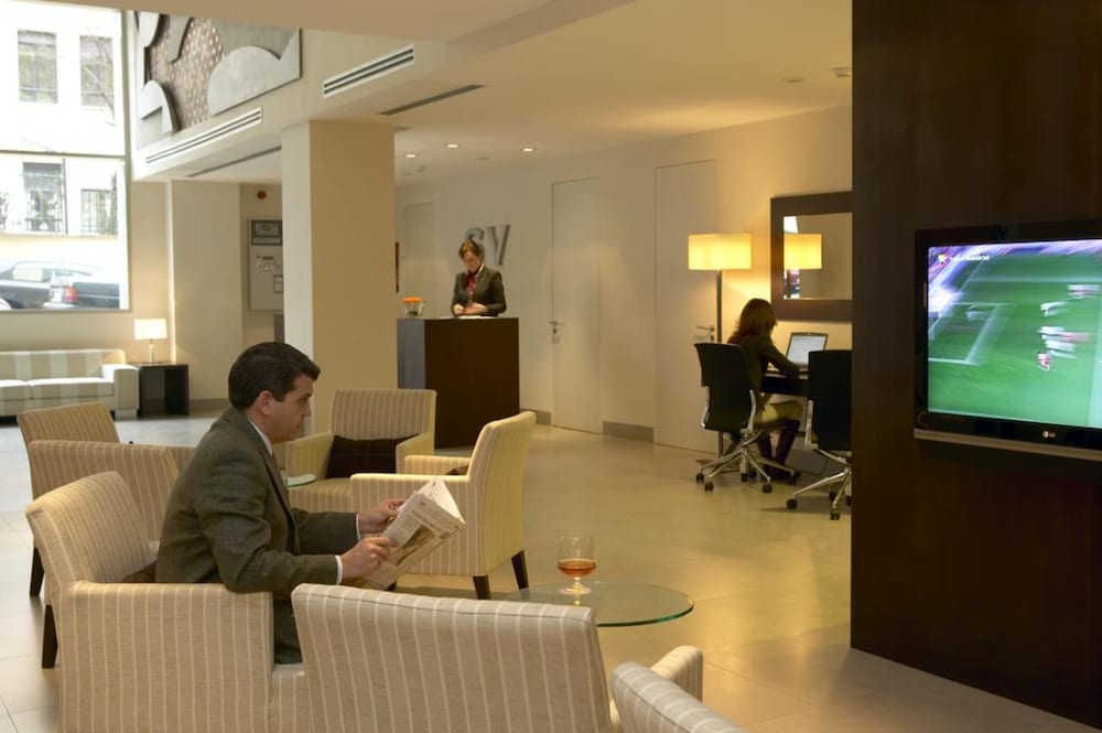 Suites Viena Plaza de Espana 38/61