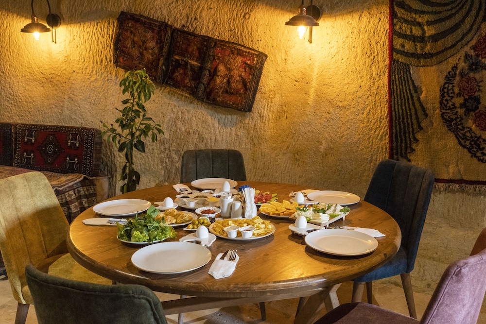 Feris Cave Hotel 36/50
