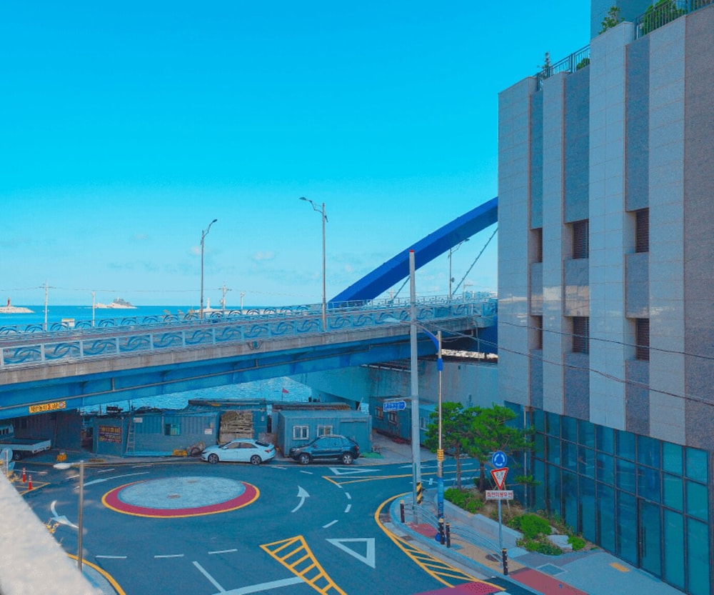 UH Flat the Sokcho 5/50