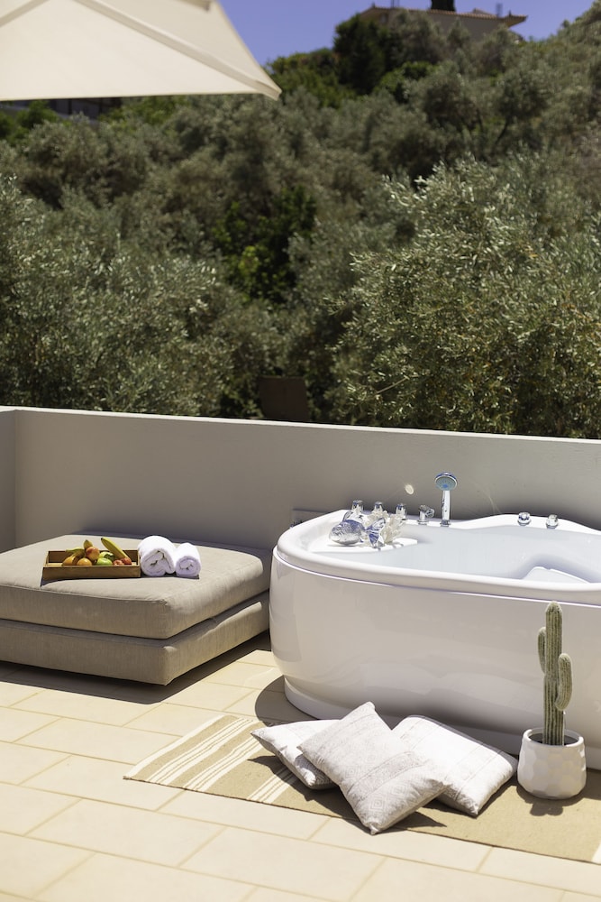 Skiathos Avaton Hotel 57/68