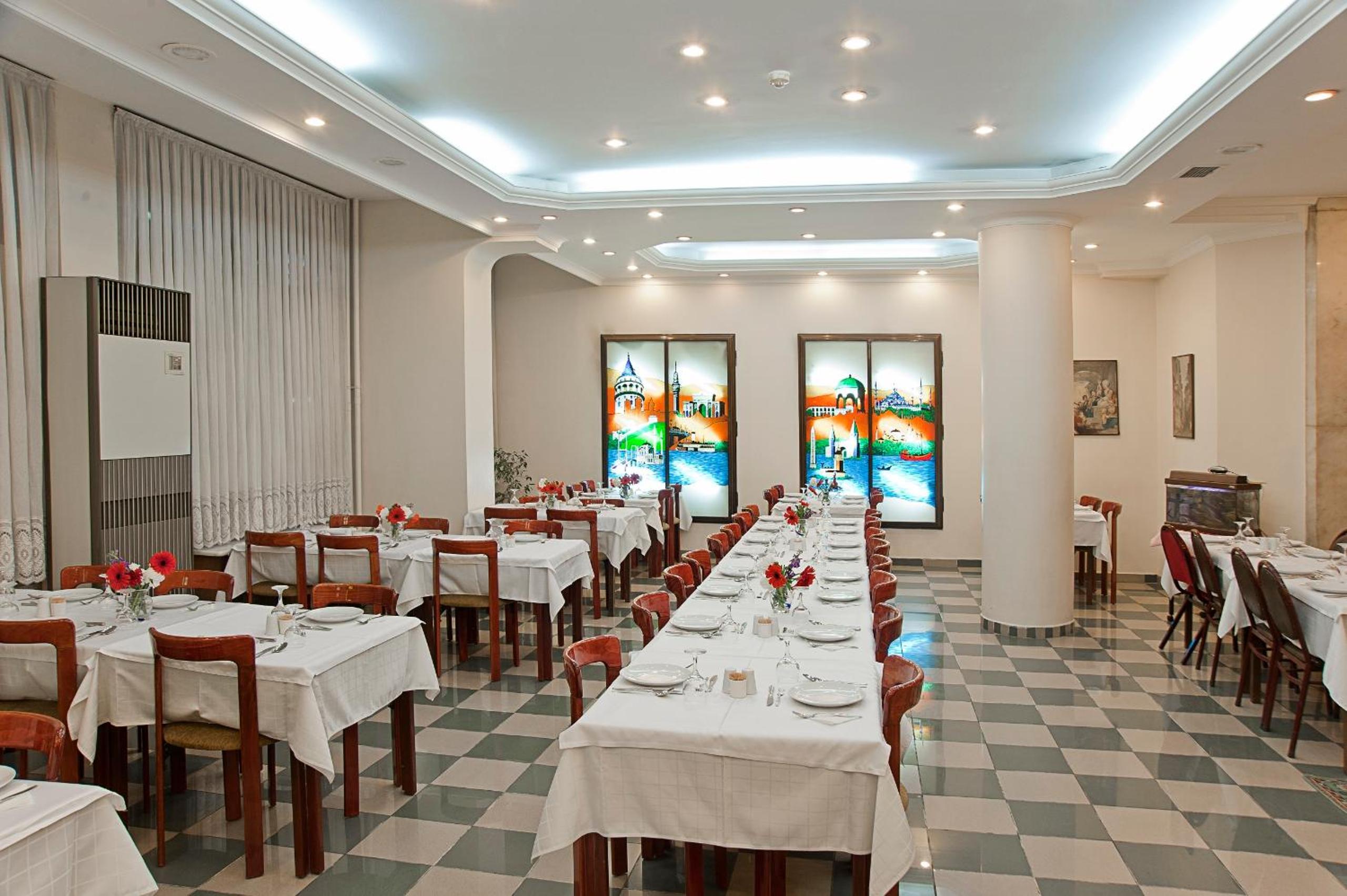 Avlonya Hotel 27/32