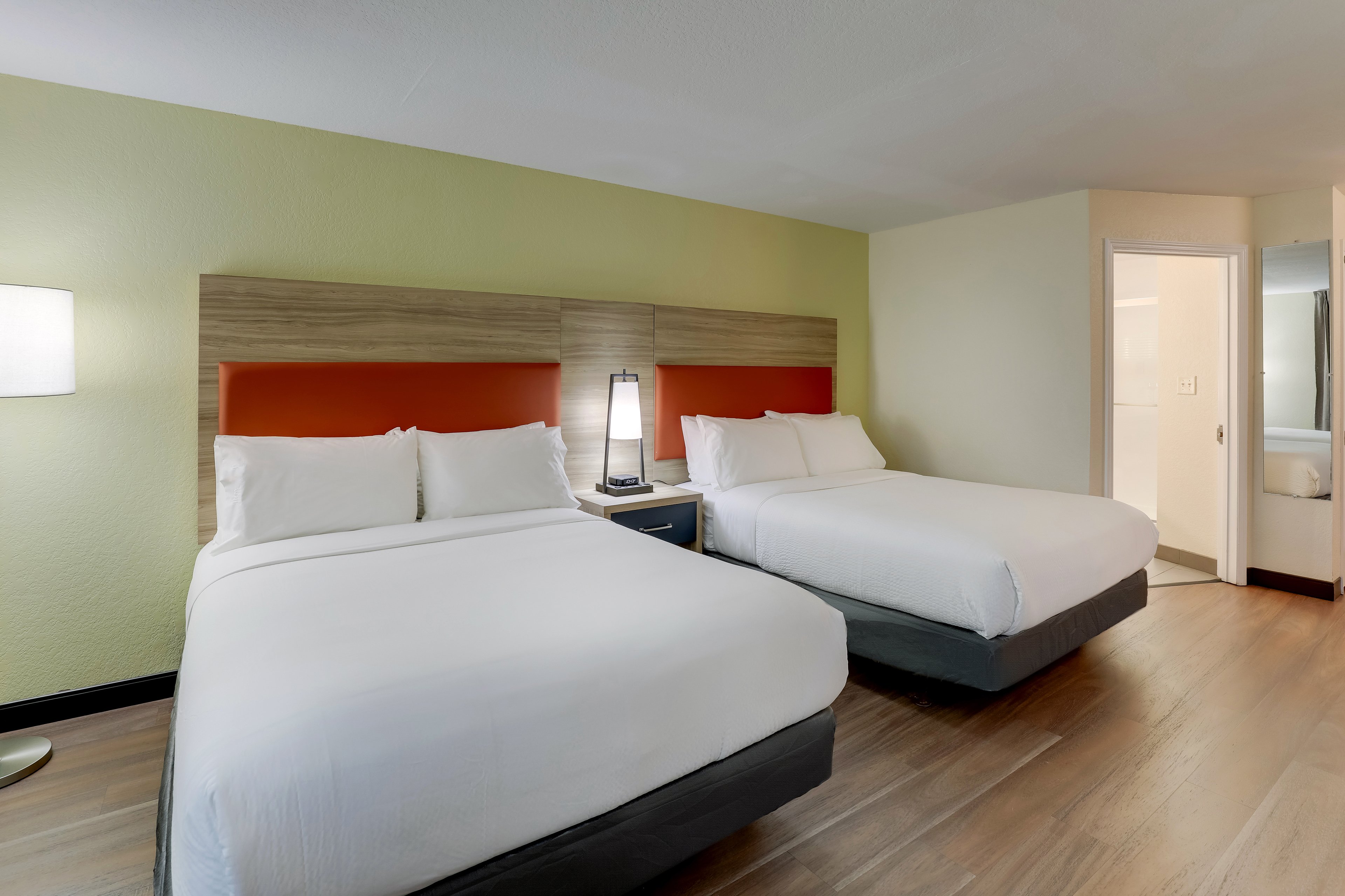 جناح استوديو بسريرين كوين، Candlewood Suites Lexington 6/10