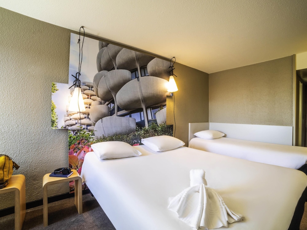 Ibis Creteil 28/68
