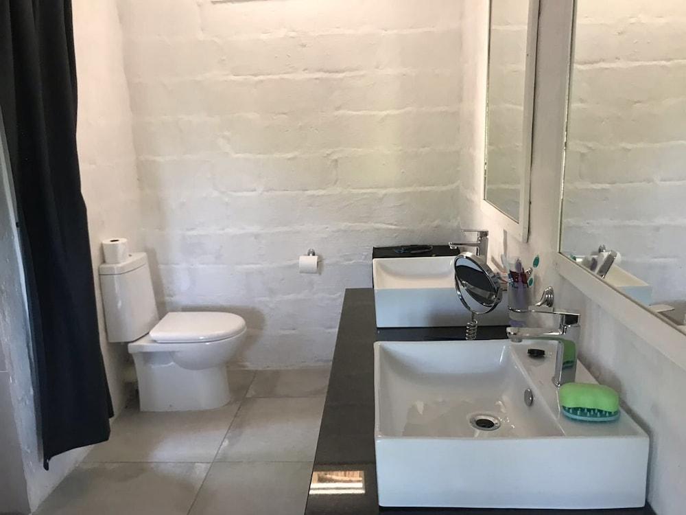 Visgraat Luxury Self Catering Unit 14/15